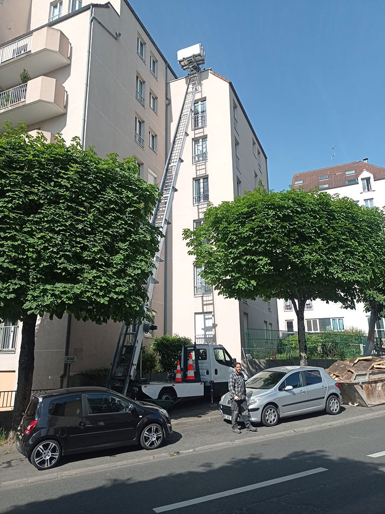 monte meubles tihais